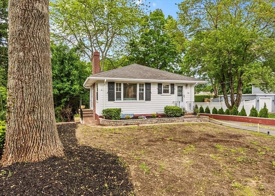 788 St, Taunton, MA 02780 Zillow