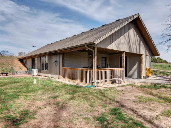 1858 State Highway D, Crane, MO 65633