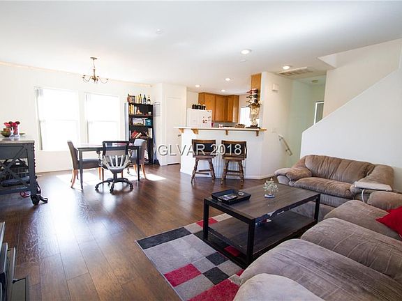 4th image of 10452 Wildflower Gully St