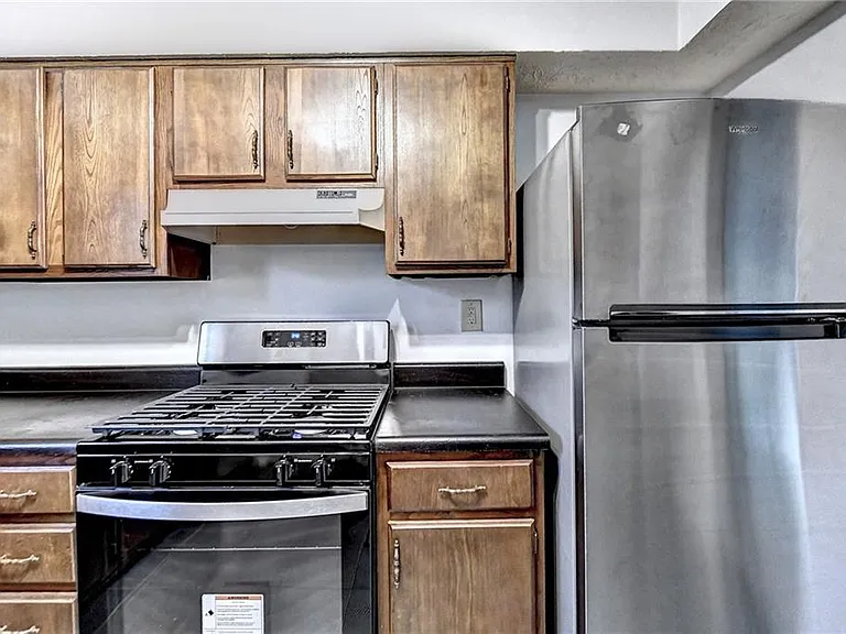 3241 Shadow Walk Ln — Photo 15