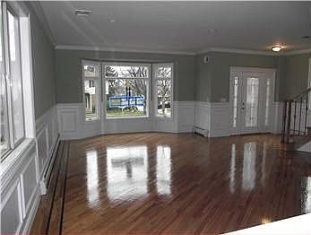 3rd image of 458 Jefferson Ave