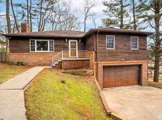 1002 9th St, Fairmont, WV 26554