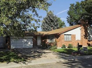 6143 S Cherry Ct, Centennial, CO 80121