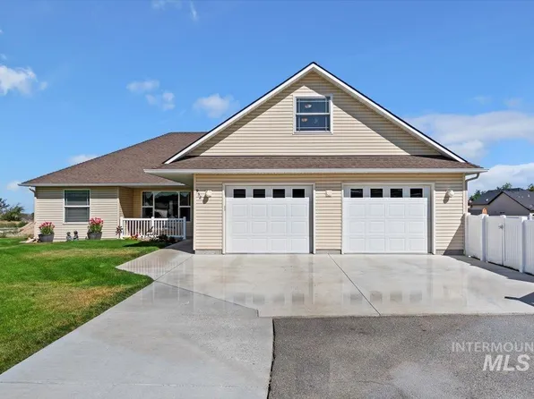 932 Milner St, Buhl, ID 83316