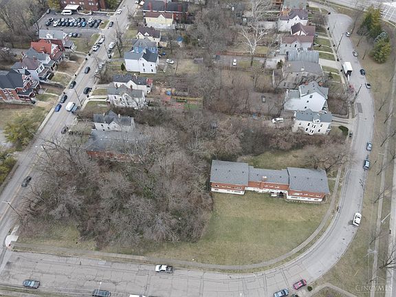 4th image of 1305 Lincoln Ave