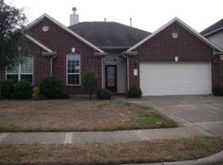 5203 Camarosa Dr, Pasadena, TX 77504