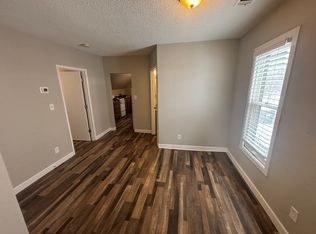 906 22nd Ave NE UNIT 2, Minneapolis, MN 55418