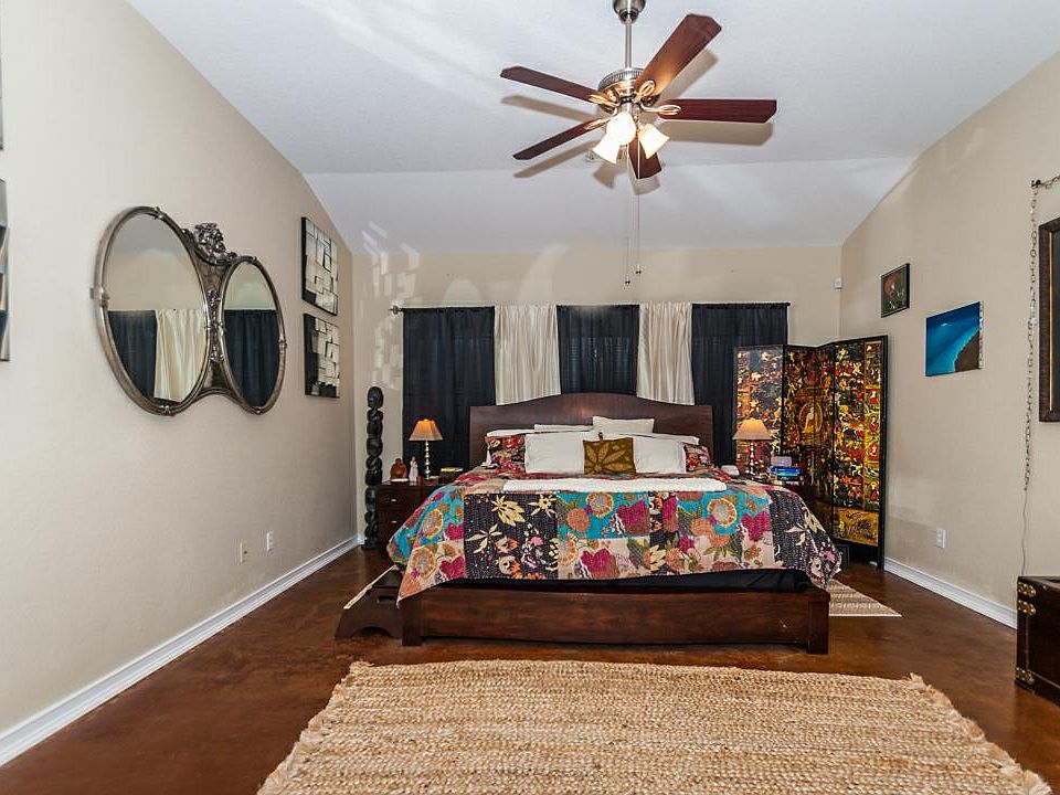 1st image of 505 Destin Dr
