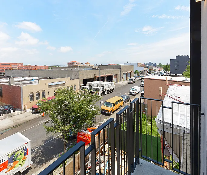 1692 Pacific St #3B — Photo 6