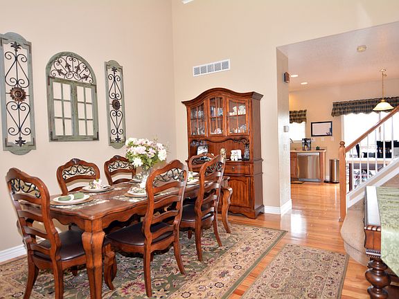 Dining / Living Room