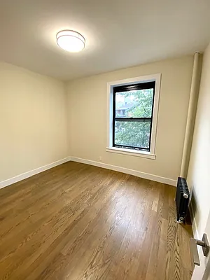 Rented by LRGNY Group, Inc. | media 17