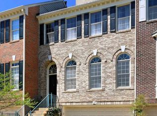 164 Rees Pl, Falls Church, VA 22046