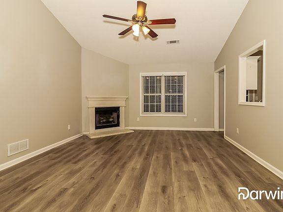 4th image of 3010 Williams Farm Dr