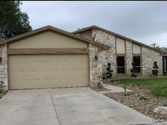 2nd image of 14135 Queens Way