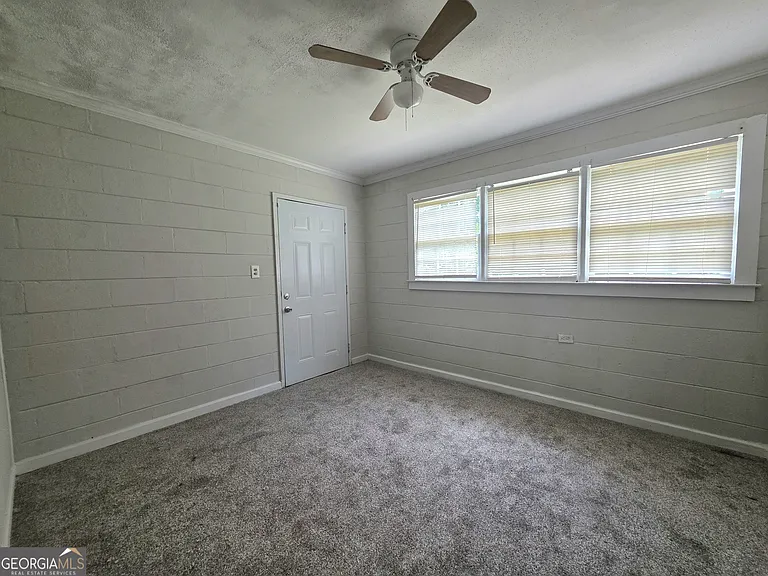 3588 Morgan Dr — Photo 7