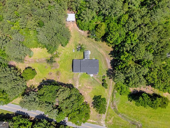 2nd image of 56 Lexington Carlton Rd