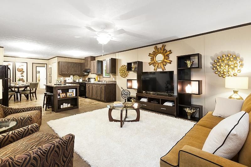 1st image of 4105 Hickory Knoll Dr
