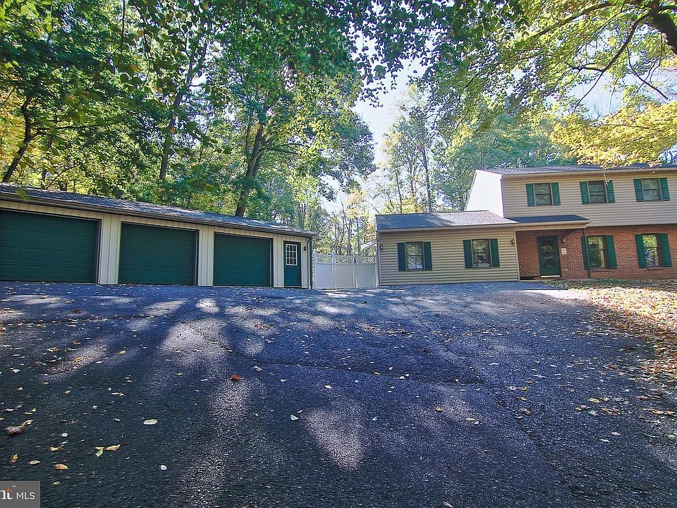 1st image of 169 Henry Rd