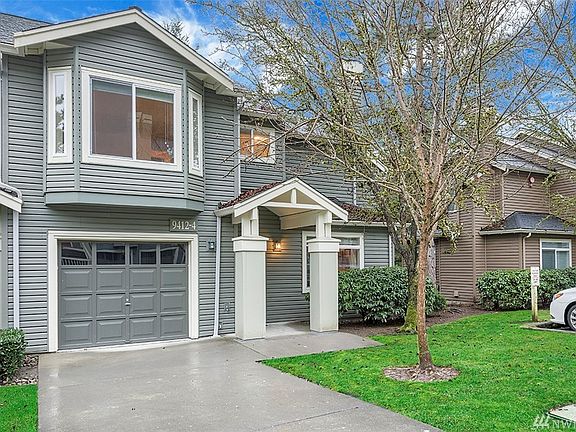 2nd image of 9412 177th Pl NE Unit 4
