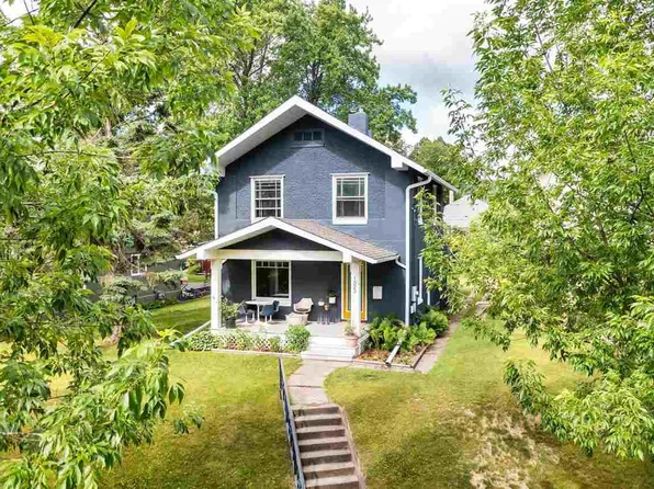 1023 84th Ave W, Duluth, MN 55808