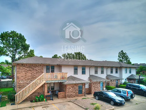 1026 Rambling Oaks Dr #B Photo 1