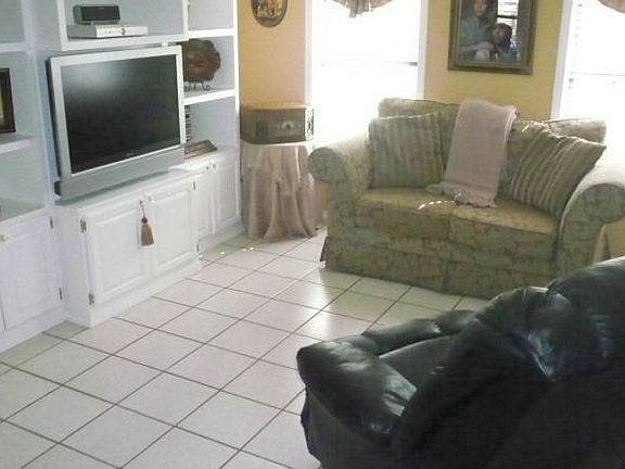 2nd Living Area