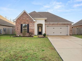 1507 Bowen Rd, Lake Charles, LA 70611