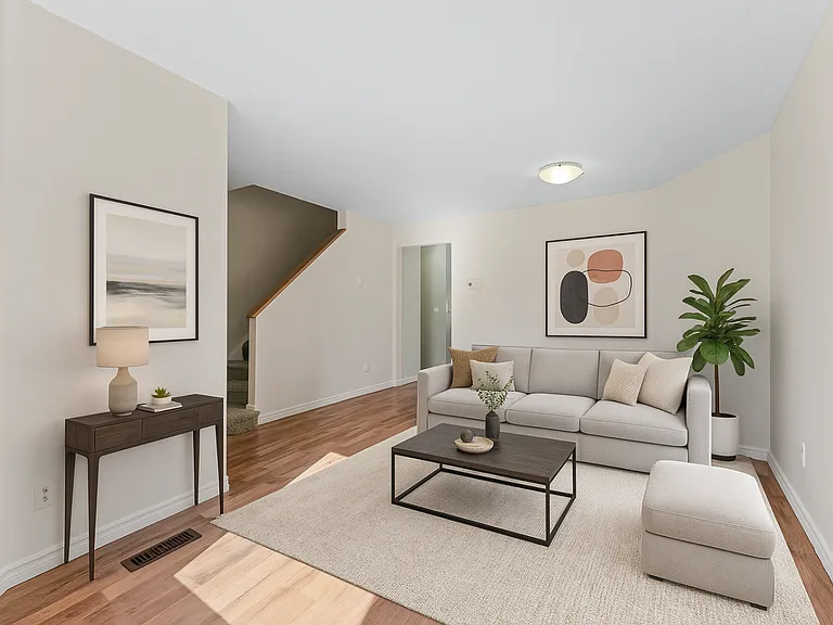 65 Fort St #47 — Photo 4