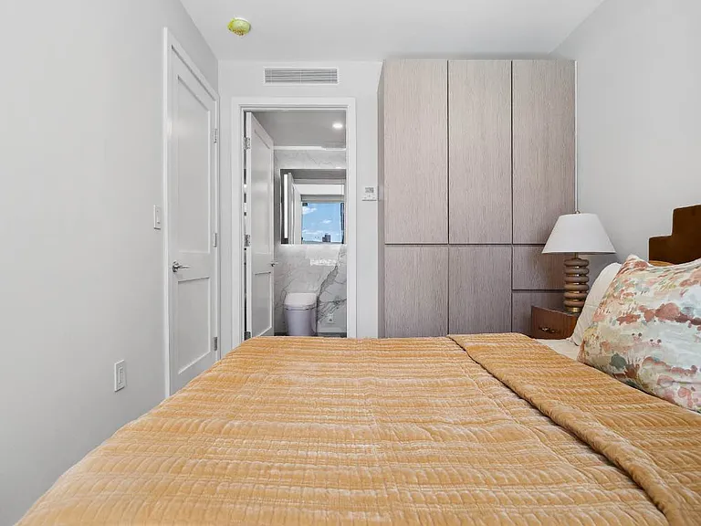 38-20 Parsons Blvd #710 — Photo 11