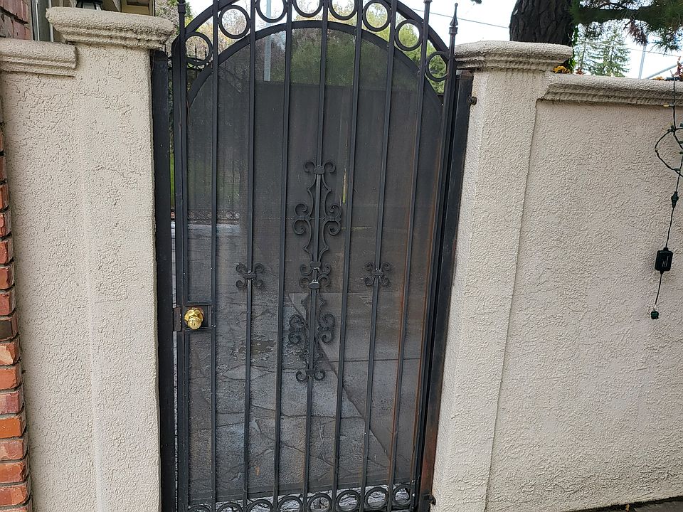 1st image of 1028 Bentoak Ln #1