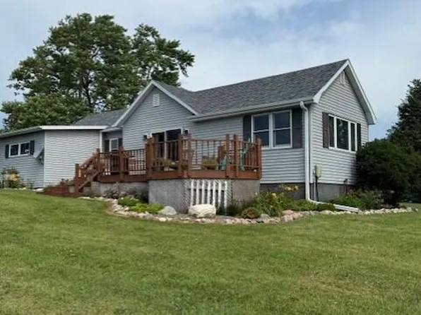 23725 County Highway S21, Radcliffe, IA 50230