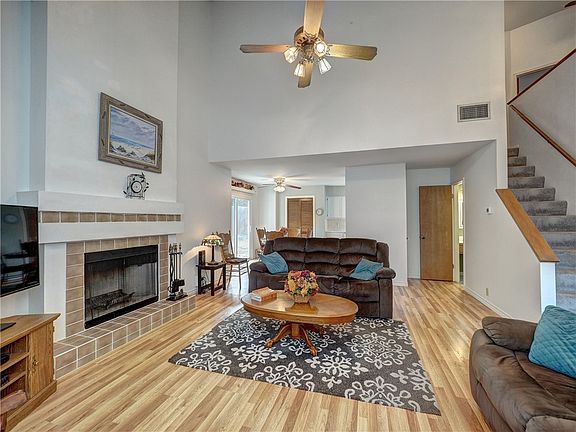 5th image of 230 Winding Way