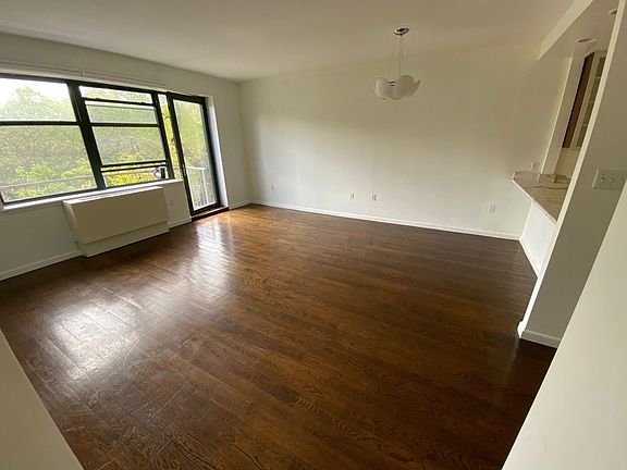 4th image of 2002 5th Ave APT 3C