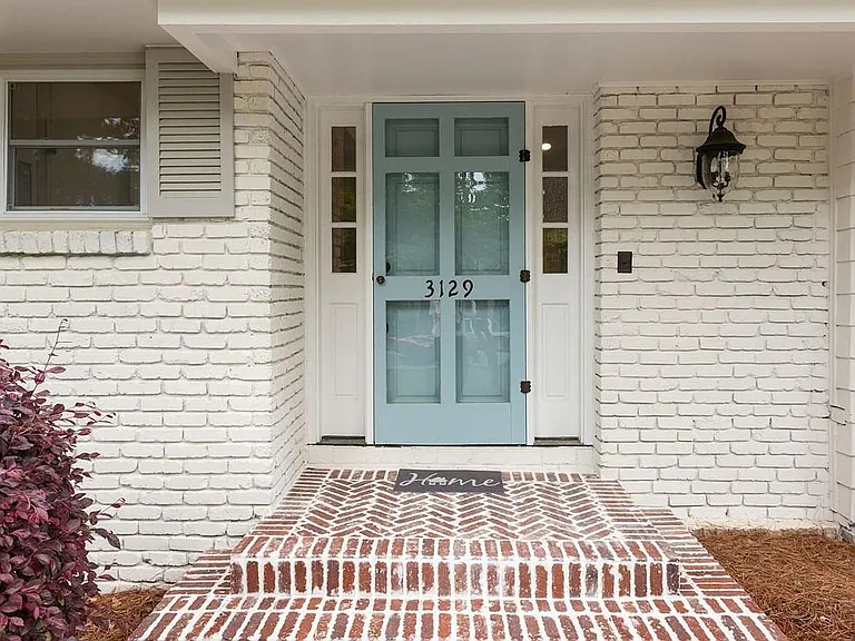 3129 E Wood Valley Rd NW — Photo 2