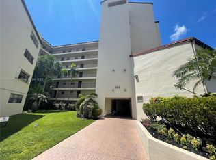 2314 S Cypress Bend Dr APT 514, Pompano Beach, FL 33069