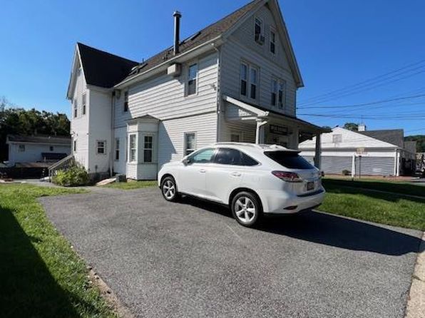 317 Elwood Avenue, Hawthorne, NY 10532