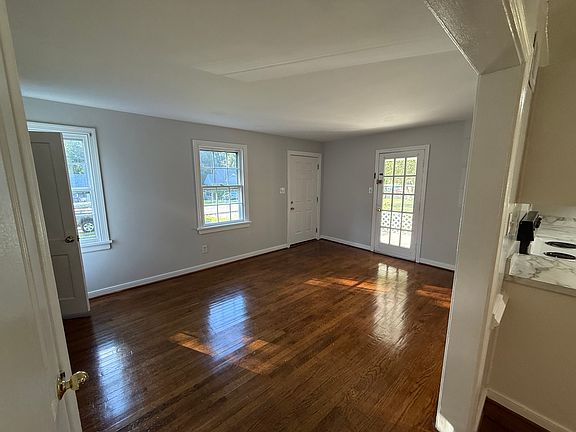 2nd image of 1407 Myradare Dr