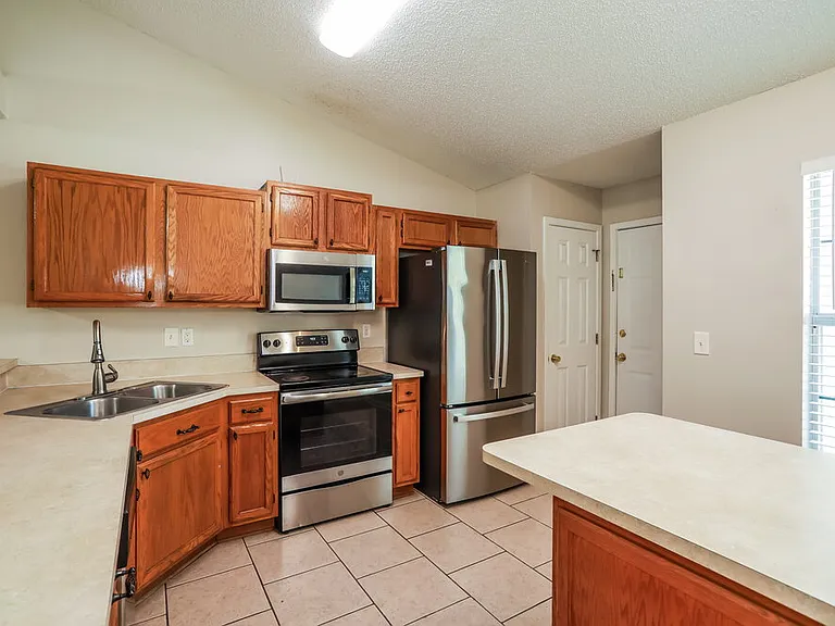 492 Heron Nest Point — Photo 8