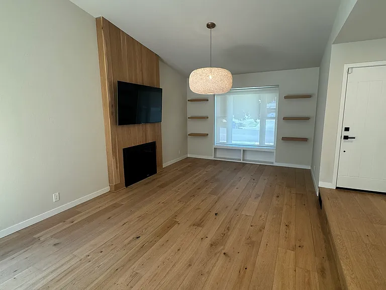 3368 Twin Oaks Dr — Photo 4