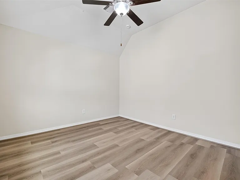 2707 Shadybrook Meadow Dr — Photo 25