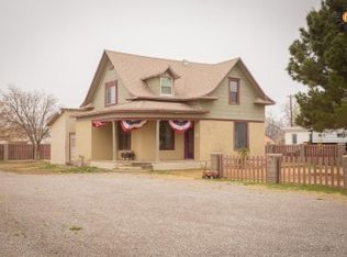 915 S Roselawn Ave, Artesia, NM 88210