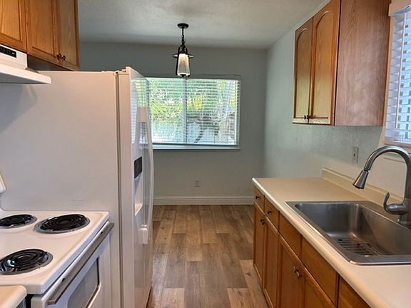 5th image of 17709 Sunset Way APT 1