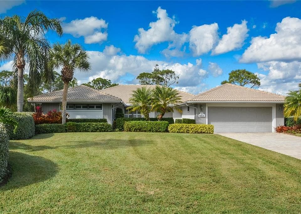 1st image of 4812 SW Aberdeen Cir
