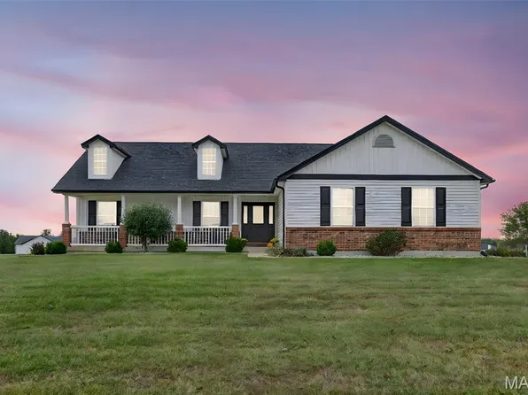 206 Bo Ct, Troy, MO 63379