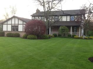 34343 Claythorne Rd, Solon, OH 44139