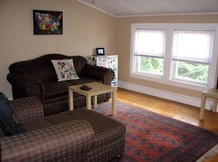 674 Academy Ave, Providence, RI 02908