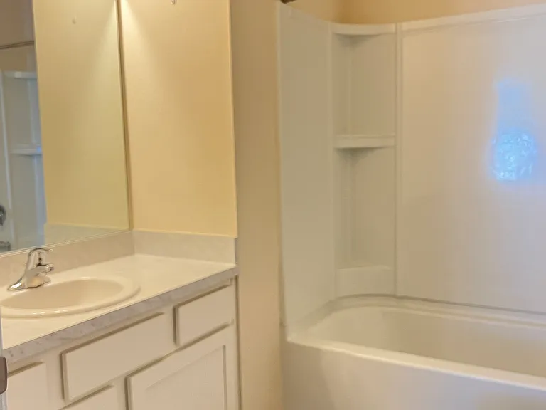 836 Rotary Rd — Photo 16