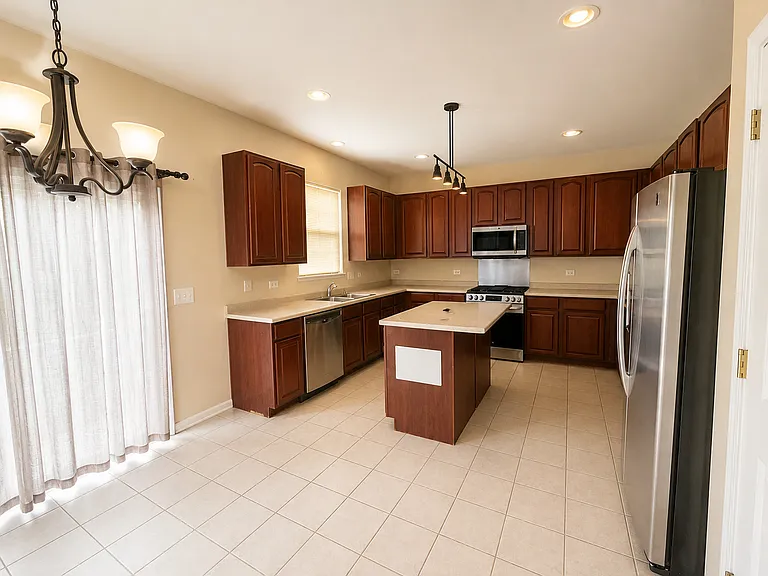 388 Toccoa Ln — Photo 11