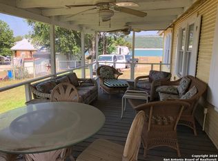 731 Faurie Rd, Lakehills, TX 78063