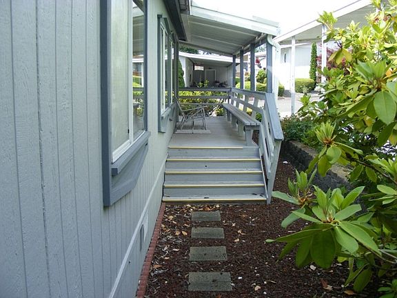 4th image of 2500 S 370th St Unit 38